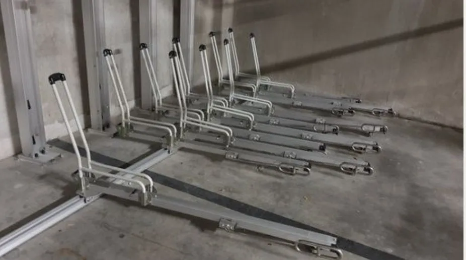 BICYCLE RACKS ERGONOMIC (two tiers)