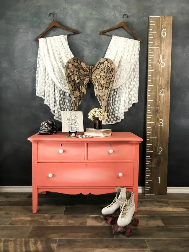 Dixie Belle Flamingo Chalk Paint