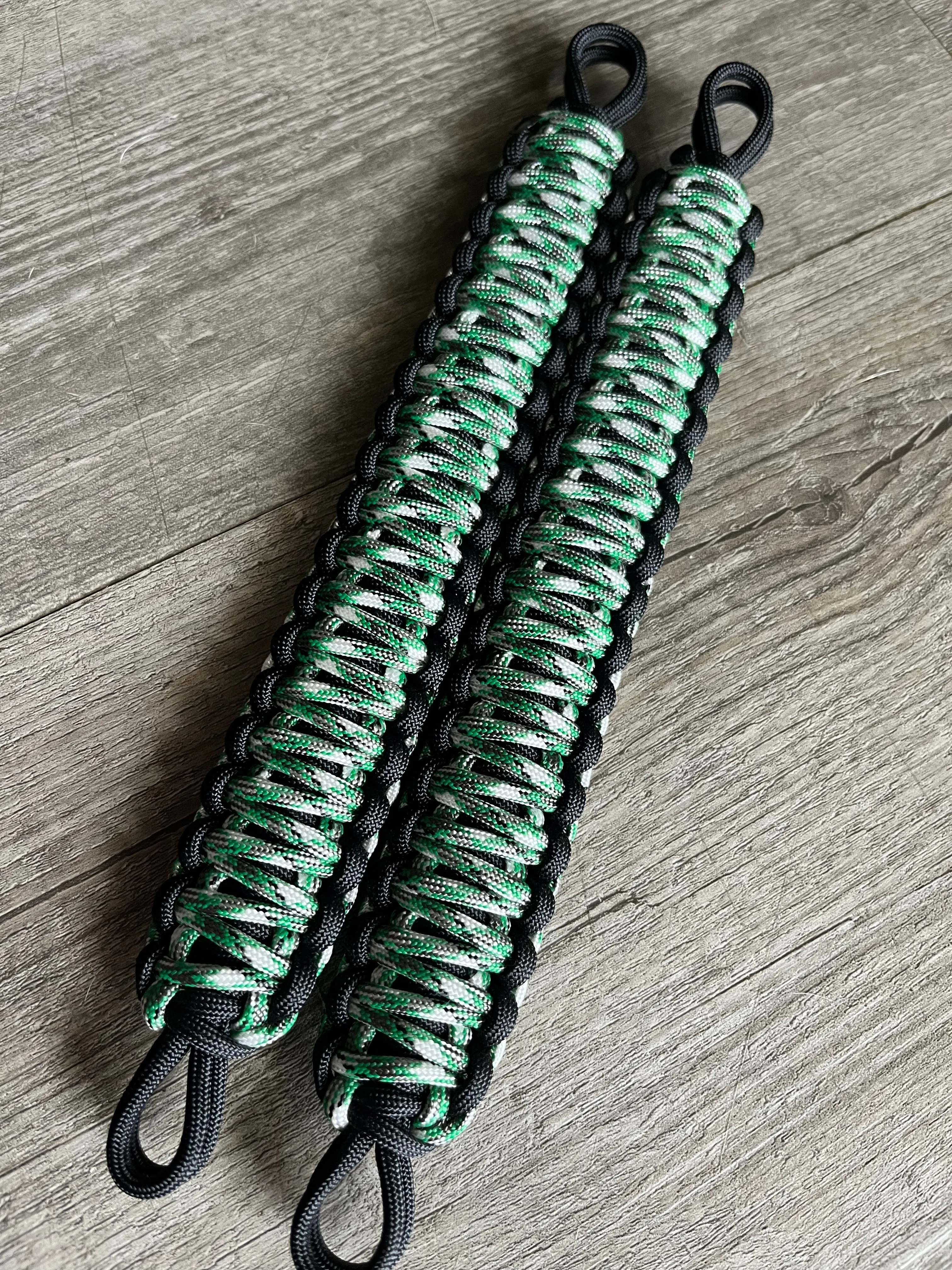 Krawlergrips Kelly Green Camo Paracord Grab Handle