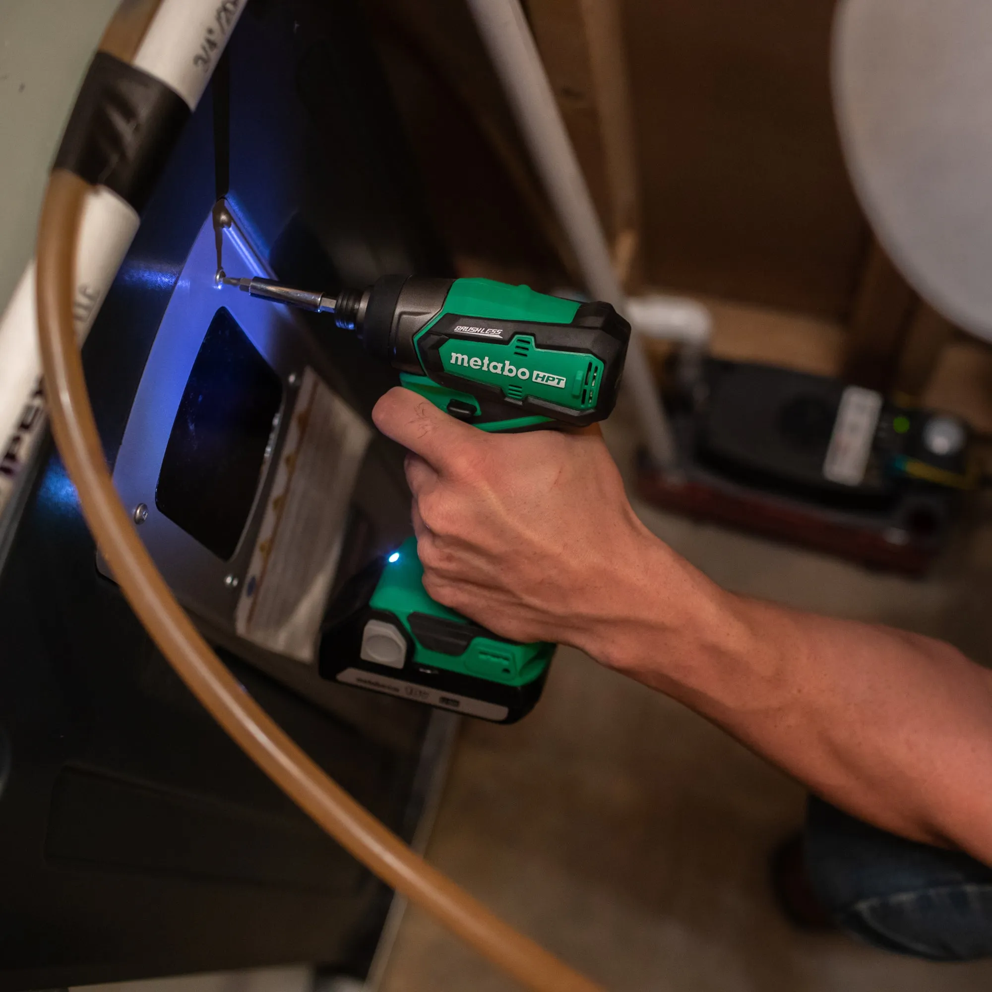 Metabo HPT WH18DDX 18V Sub-Compact Impact Driver Kit
