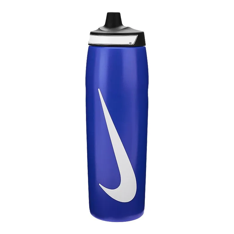Nike 32 oz Refuel Bottle