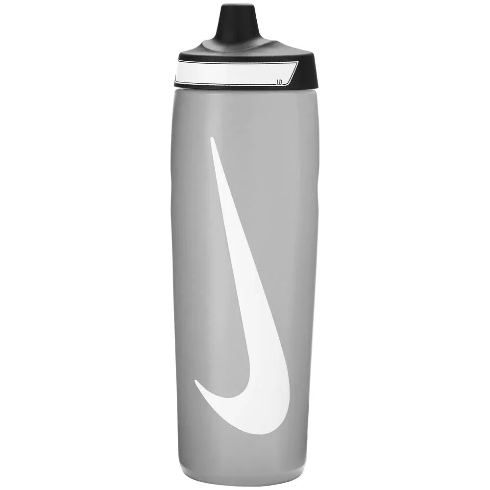 Nike 32 oz Refuel Bottle