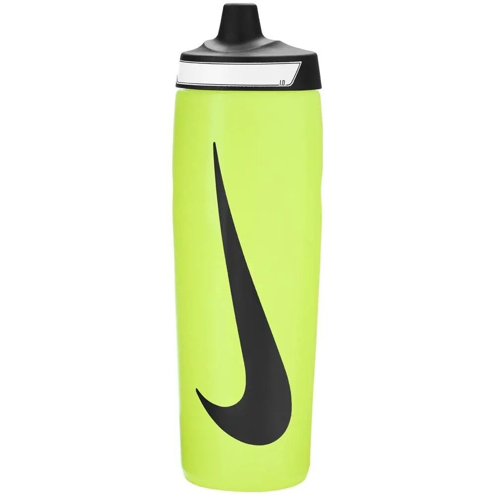 Nike 32 oz Refuel Bottle