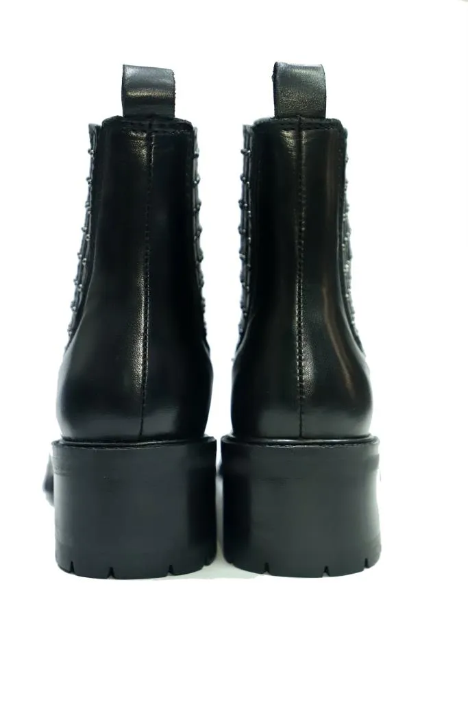 Saka Black Studded Chelsea