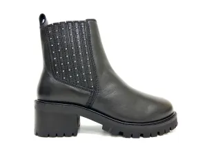 Saka Black Studded Chelsea